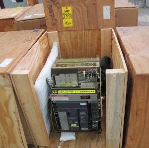 BREAKER, CIRCUIT, 600 FRAME AMP RATING, MASTERPACT NT 08N1 KIND, 3 POLE, 480 VOLT RATING SQUARE D DIRECT REPLACEMENT FOR NSR-EQ ABB K-600S ENVIRONMENTALLY QUALIFIED (EQ) FOR PENETRATION AREA (REFER TO EQDP M-85123) INCLUDES ONE NEW 18" DOOR, MOUNTS USING EXISTING HINGES > CONTINUOUS CURRENT: 600A > INTERRUPTING RATING: 30KA @ 535 VAC > 125VDC OPERATED > RMS 2002 NTC SOLID STATE, PART # NLI-NT08N1-LISB8-EODC-NSR-EQ-001 (W-44) LOADING & HANDLING FEE $15-